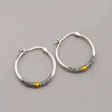 vintage-silvery-carved-pattern-hoop-earrings